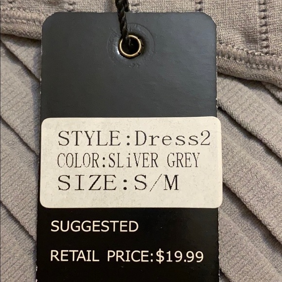 Silver grey dress size s/m : 0. spandex material - Picture 5 of 6